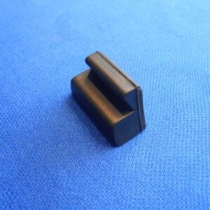 Windscreen Centre Bracket Buffer TR2-3A