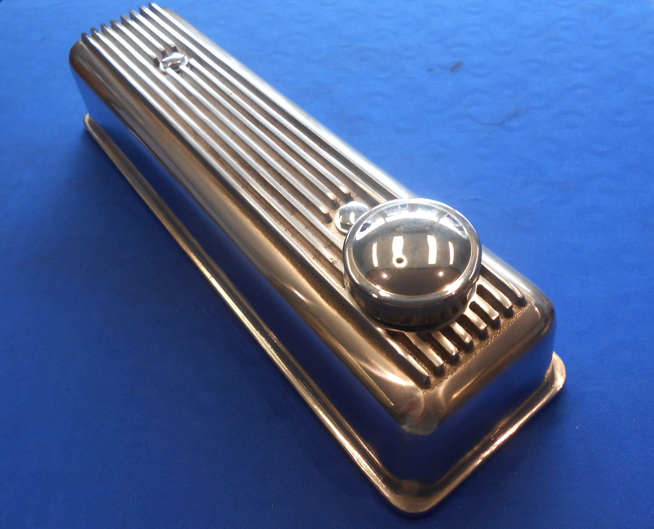 Aluminium Rocker Cover Polished TR2-4A - Image 4